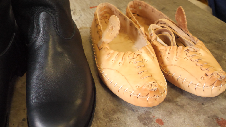 Manufacture of Folk Shoes